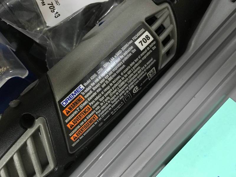 lot 25 image: Dremel 4000 - 650 120 Volt Variable Speed Rotary Tool with 50 Accessories in working conditions