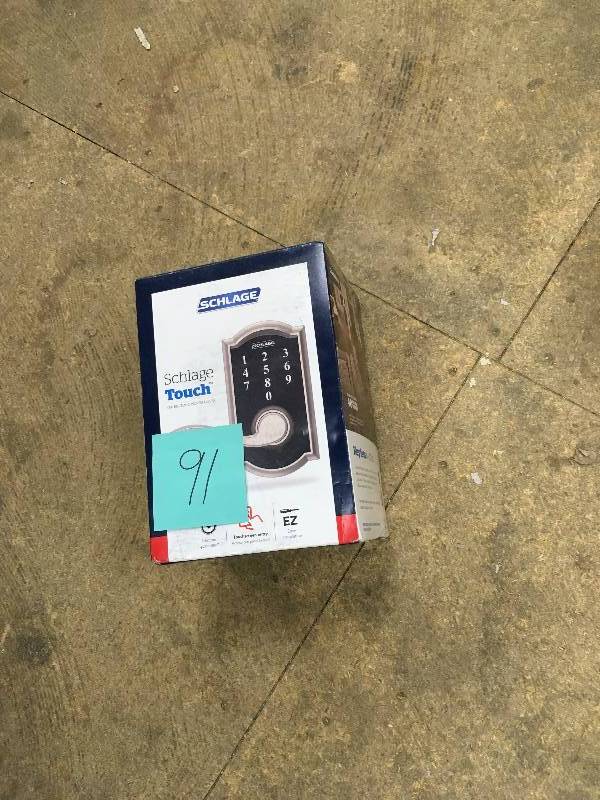 lot 91 image: Schlage FE695 V CAM 619 ACC Camelot Universal Electronic Door Lever not used