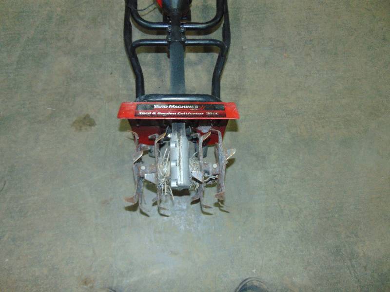 Yard Machine Small Tiller