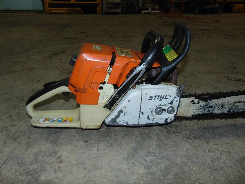 Stihl 044 Chainsaw With 24" Bar GRC February Consingments KBID
