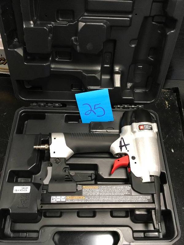 Porter Cable Pneumatic 18 Gauge 1-12 in. Narrow Crown Stapler Kit box not used