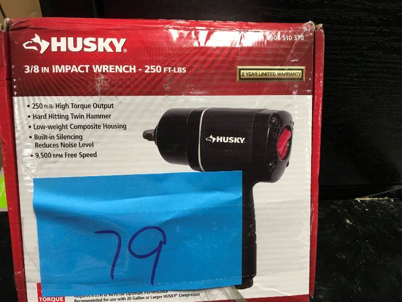 Husky 38 in. Impact Wrench - 250 ft-lbs open box not tested