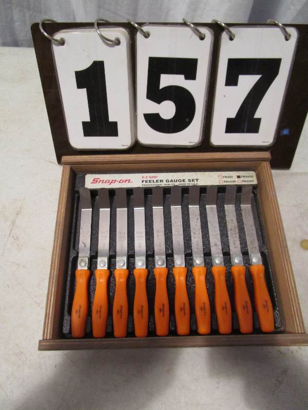 lot 157 image: Snap-On EZ Grip Feeder Gauge Set
