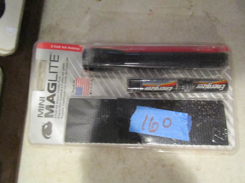 lot 160 image: Maglite Mini