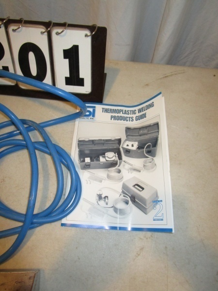 lot 201 image: Thermoplastic Welder