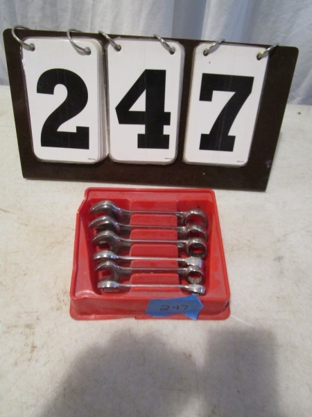 lot 247 image: Snap-On Stubby Wrench Set - SAE