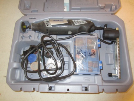 lot 238 image: Dremel Tool Kit