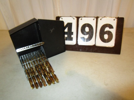 lot 496 image: Hout Drill Index Box