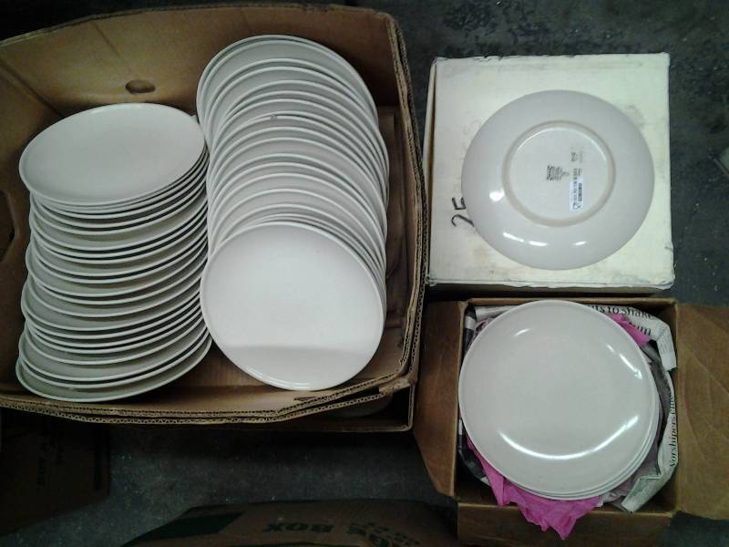 lot 2 image: 175-IKEA 9 Plates