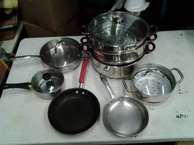lot 6 image: Lot Of Pots, Pans, Lids, 3-Piece SteamerDutch Oven