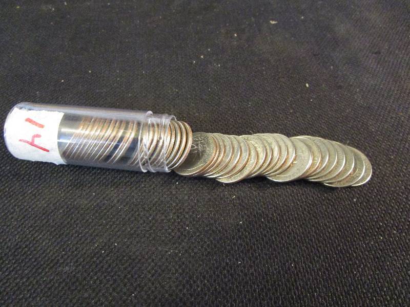 lot 14 image: Coins