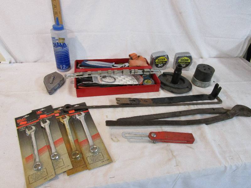 lot 73 image: Misc Tools