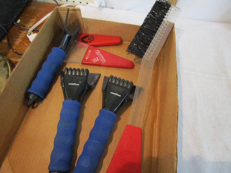 lot 74 image: Ice Scrapers, Mini Saw, Buffing Wheel, Sandpaper, Saw Blade