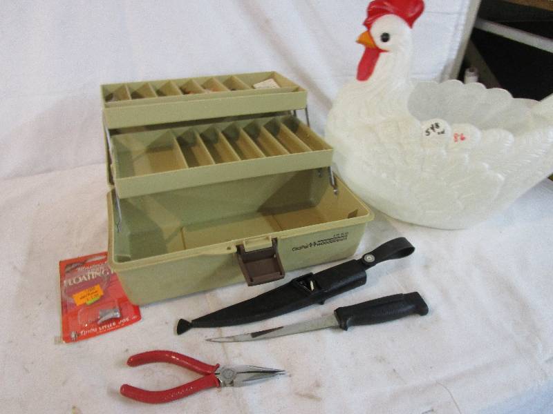 lot 86 image: Plastic Chicken Planter and Tackle Box with some tackle