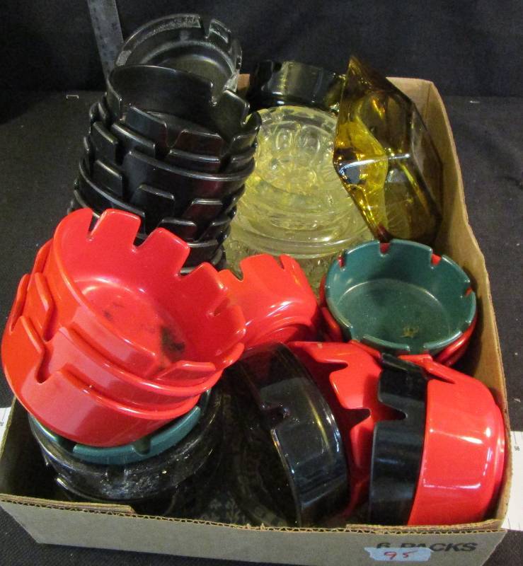 lot 95 image: Ash Trays