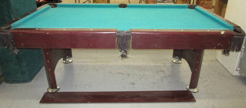 lot 139 image: Pool Table 7 feet