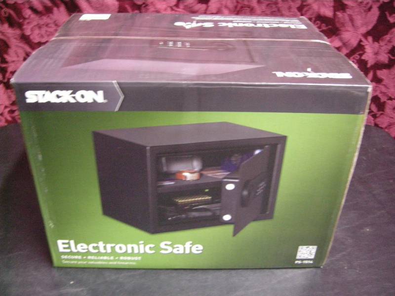 Stack-On Electronic Safe