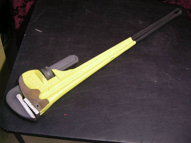 Heavy Duty Pipe Wrench