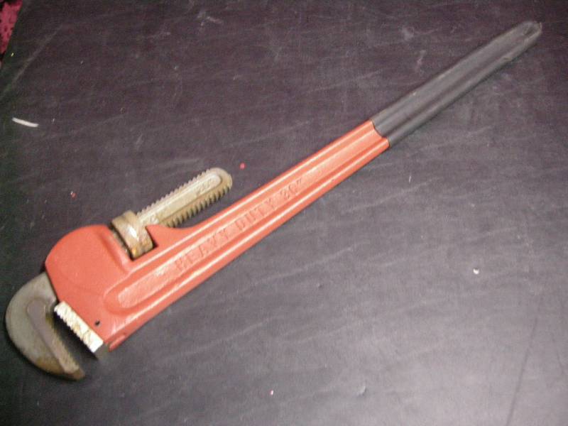 Heavy Duty Cast Pipe Wrench