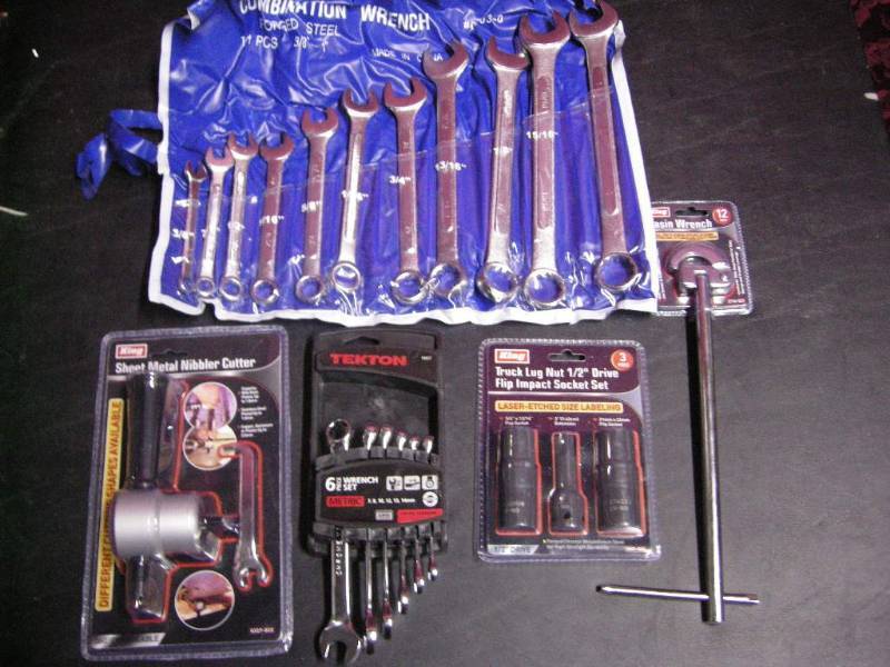 Wrench Sets, Lug Sockets, Nibbler Cutter