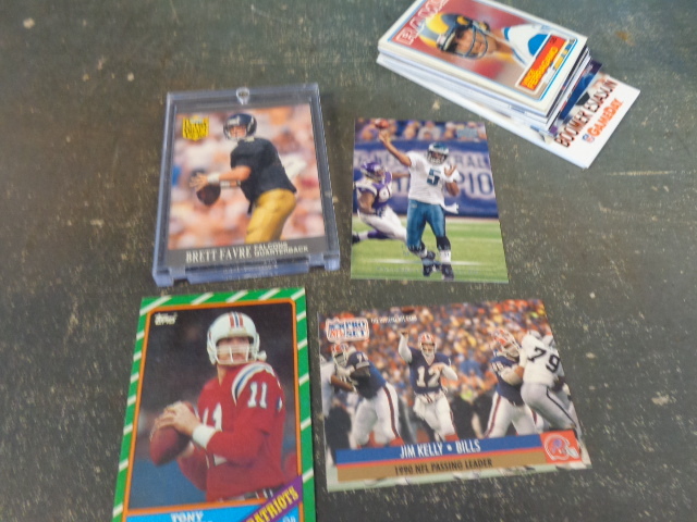 lot 53 image: 30 NFL Quarterback Cards