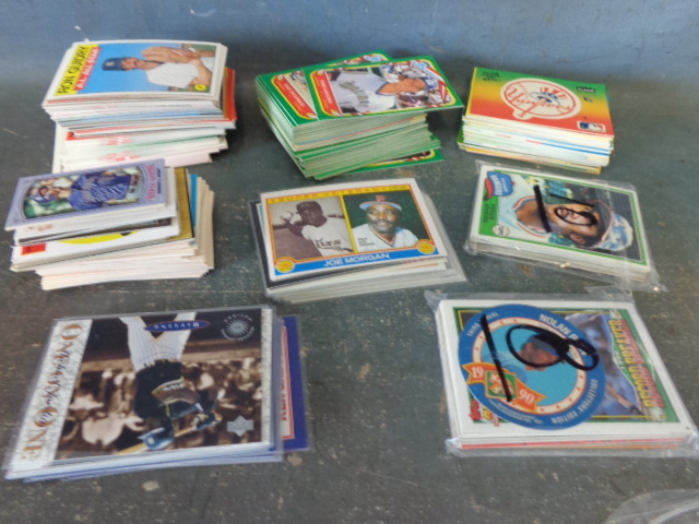 lot 67 image: Collectible Baseball Cards ( Some Vintage)