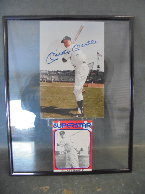 lot 11 image: Autographed Mickey Mantle Photo with Card