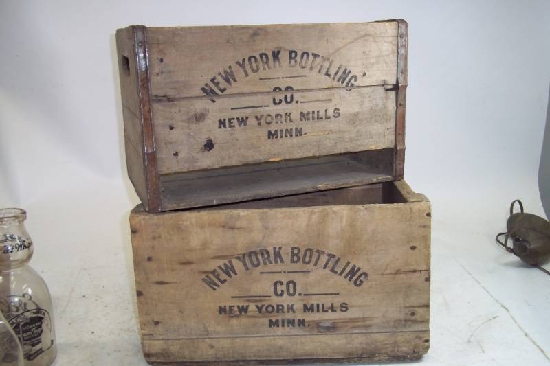 lot 141 image: New York Bottling Crates