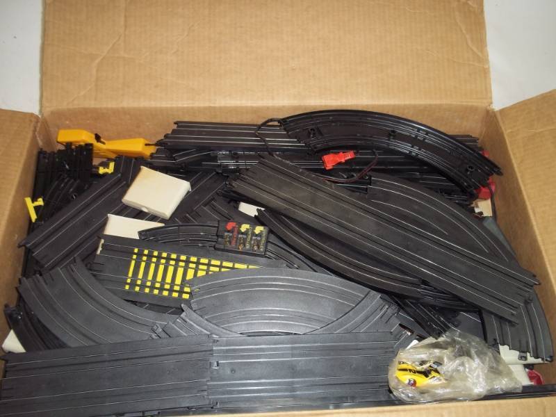 lot 168 image: Vintage Tyco Racing Set
