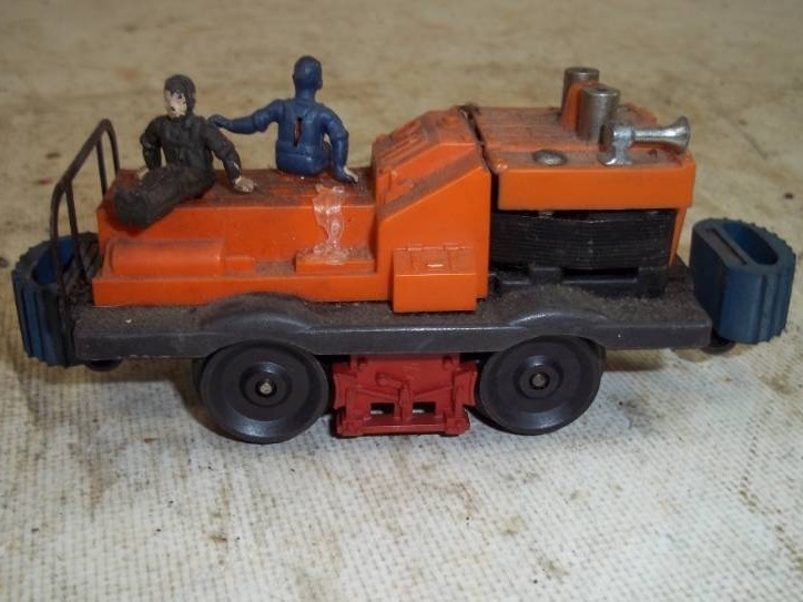lot 257 image: Vintage Lionel Train