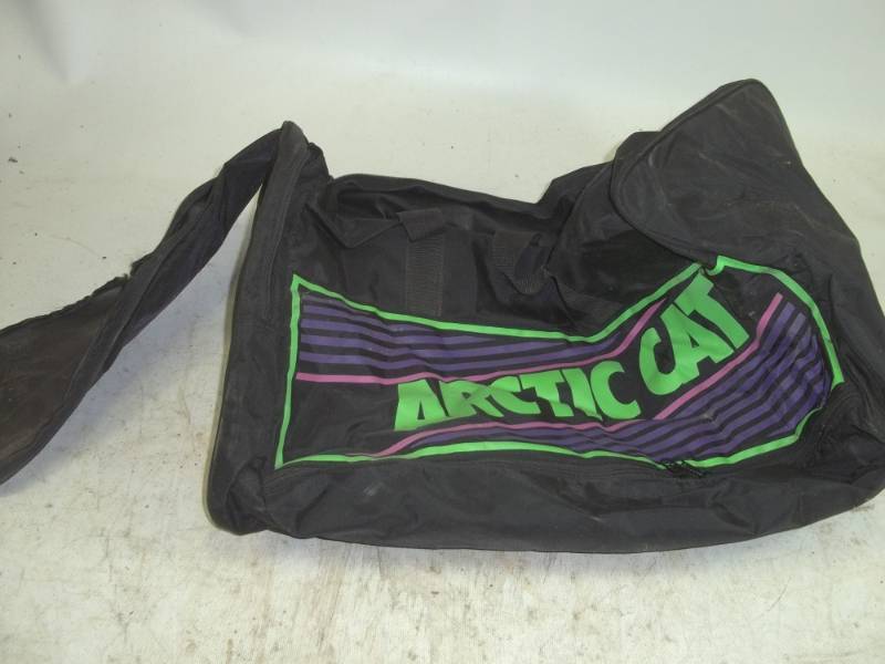 lot 284 image: Artic Cat Duffel Bag