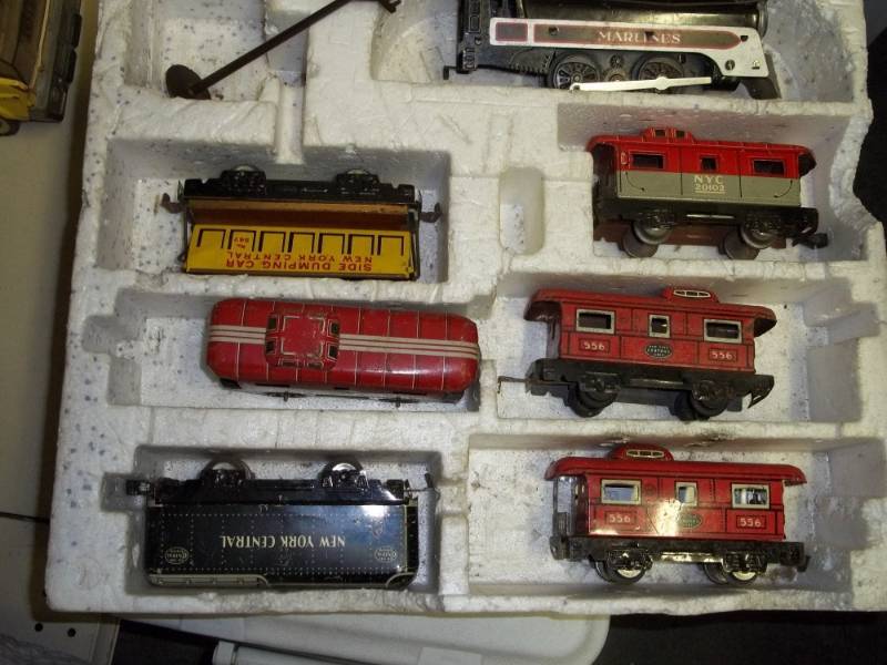 lot 166 image: Train box with Tin Trains