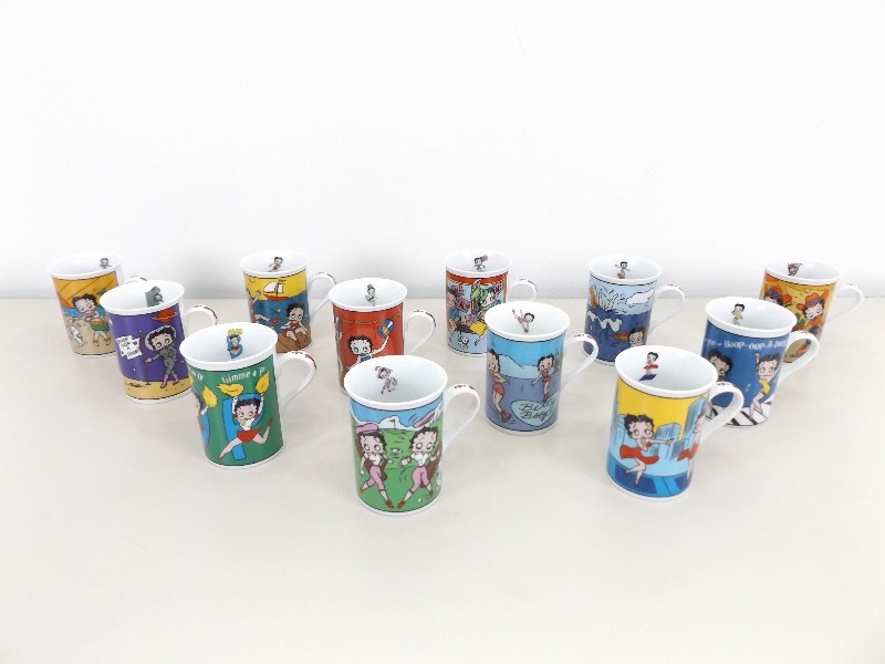 lot 16 image: 12 Collectible Betty Boop Coffee Mugs