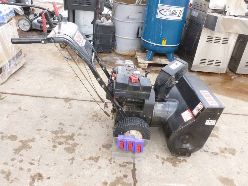 SnS Auctions # 305 Outdoor equipment