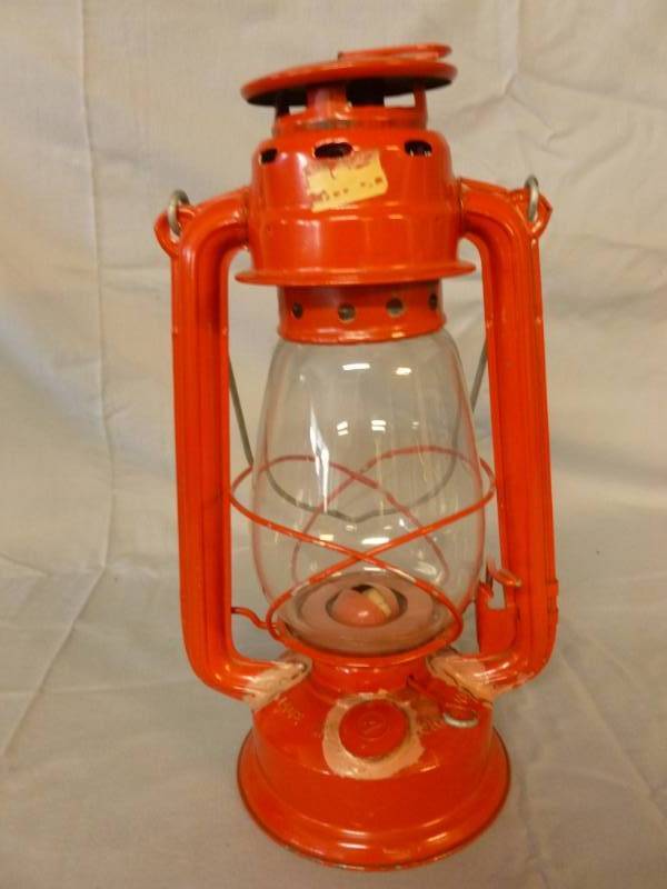 lot 54 image: Barn Lantern