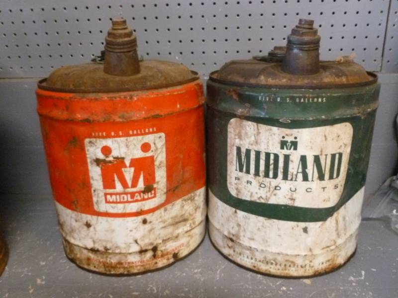 lot 58 image: Vintage Oil Cans