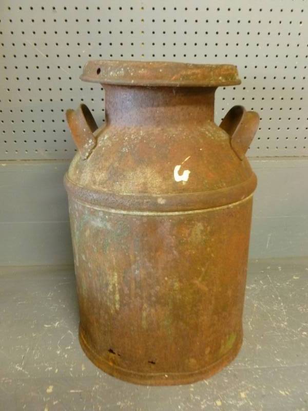 lot 59 image: Vintage Milk Can
