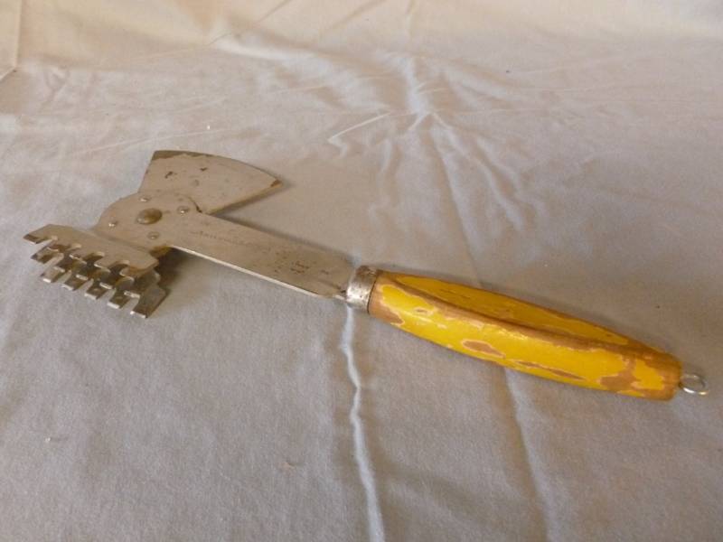 lot 85 image: Antique Meat Ax