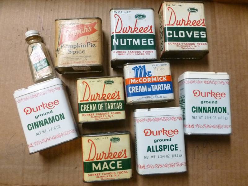 lot 115 image: Vintage Spice Containers