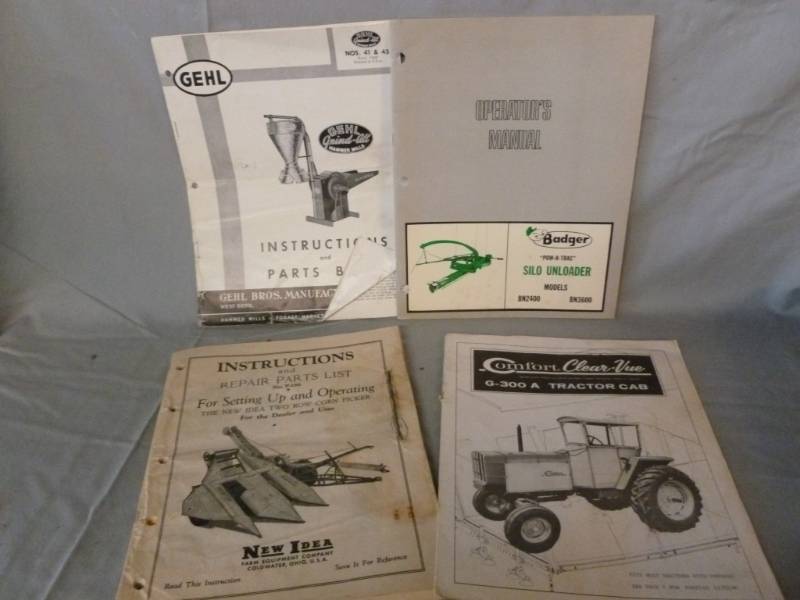 lot 136 image: Vintage Manuals