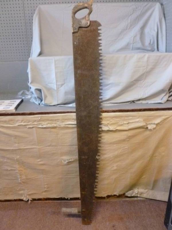 lot 187 image: Vintage Two Man Saw