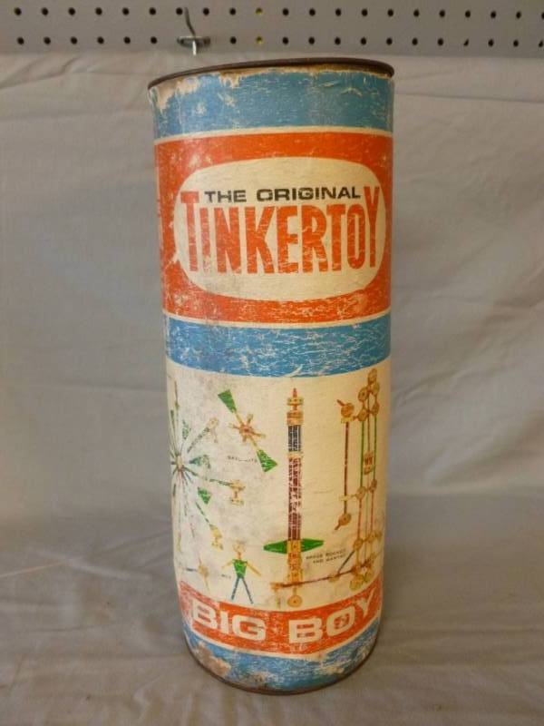 lot 220 image: Vintage Toys