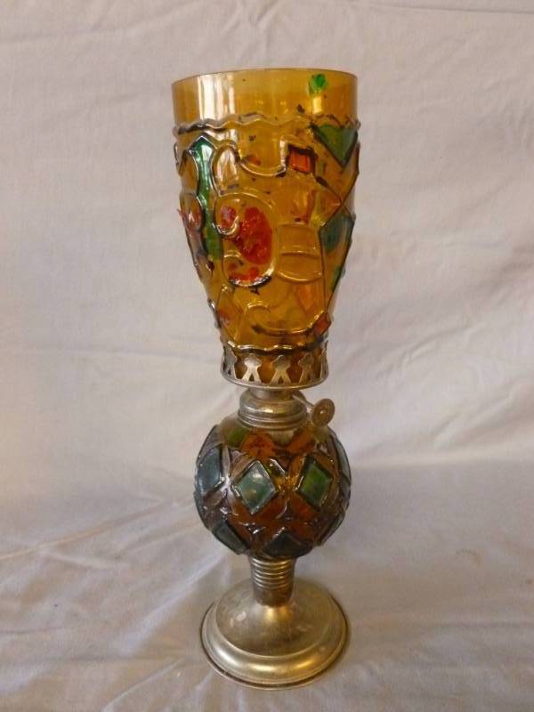 lot 225 image: Vintage Oil Lamp