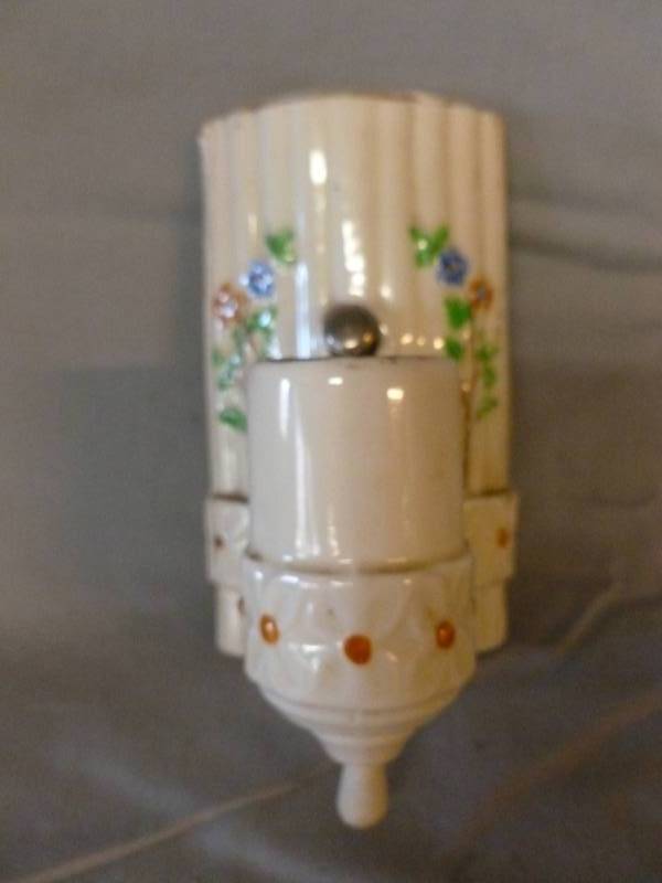 lot 227 image: Antique Light Fixture