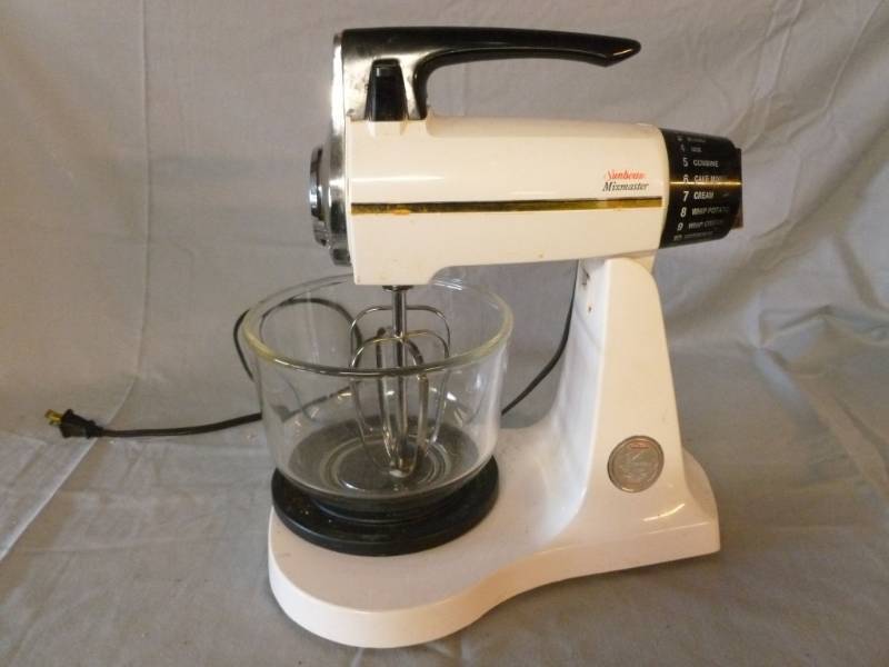 lot 228 image: Kitchen Mixer