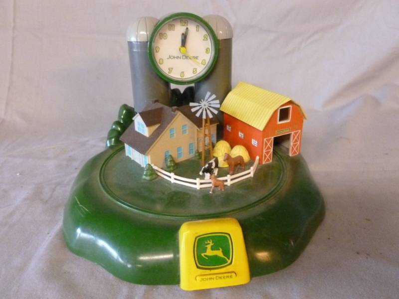 lot 256 image: John Deere Collectible