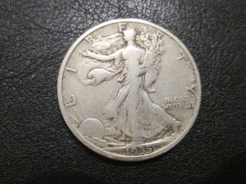 lot 20 image: 1935 Half Dollar...