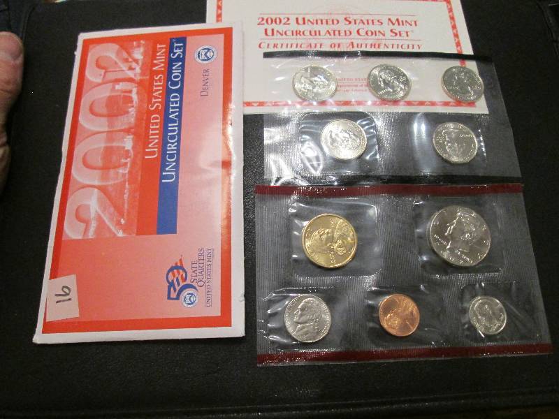lot 59 image: 2002 D Coin proof set...