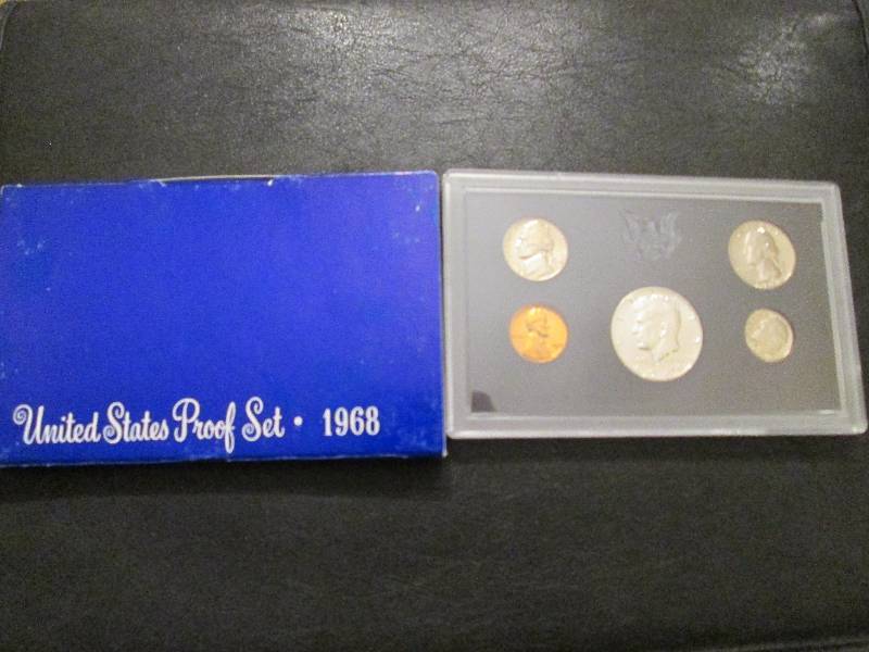 lot 113 image: 1968 S United States Mint Proof Set...