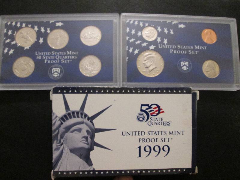 lot 114 image: 1999 US Mint Proof Set...